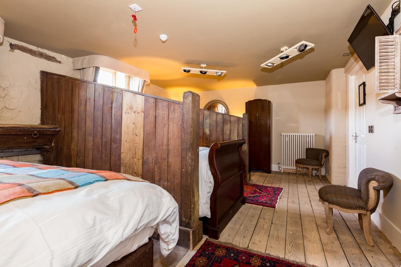 The Bull Hotel Olney Luaran gambar